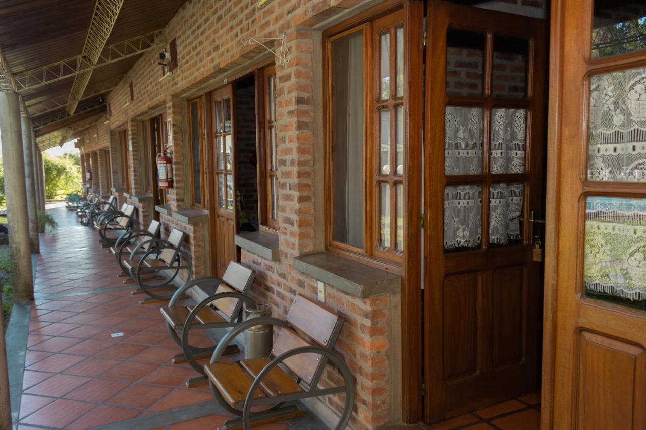 Hostal Canela Termas del Daymán Eksteriør billede